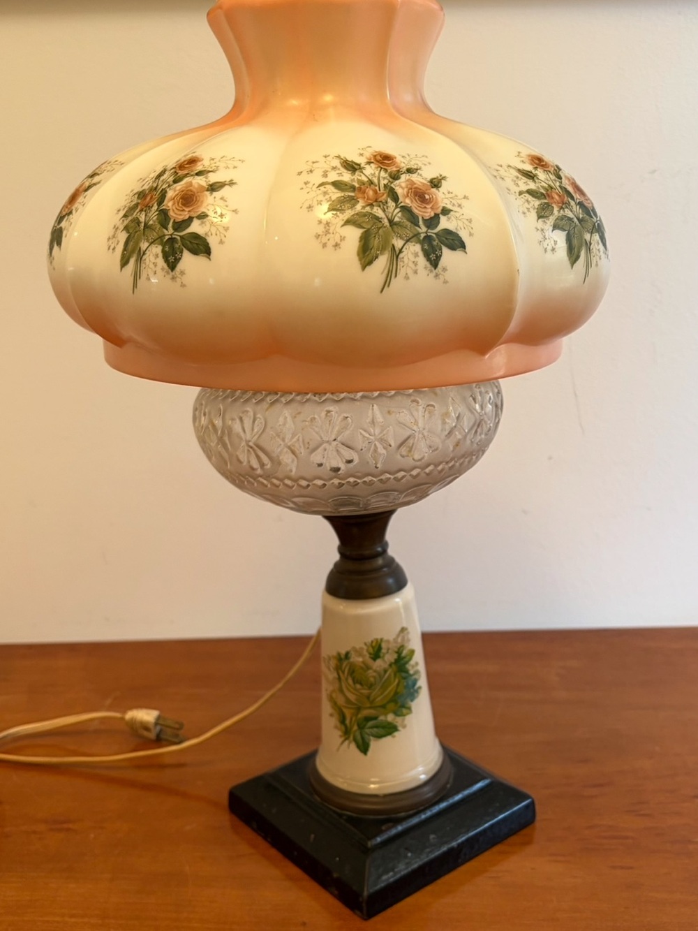 Vintage Gone With The Wind Hurricane Parlor Lamp - Peach Floral Milk Glass